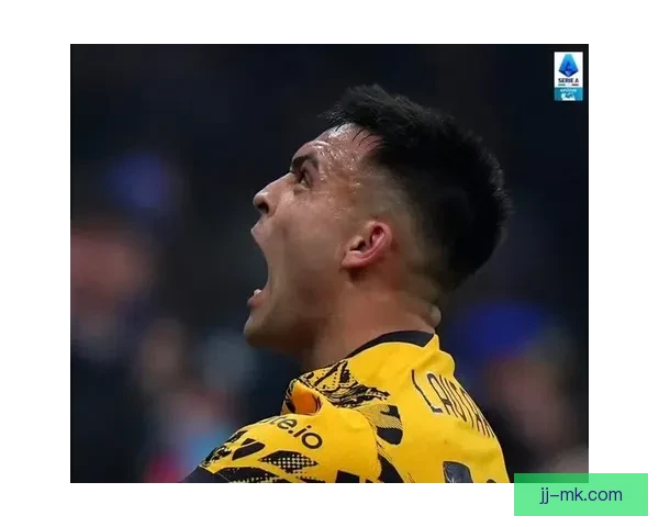 劳塔罗斩获意甲金靴与赛季最佳球员荣誉双丰收