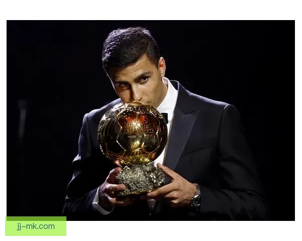 罗德里荣膺2023世俱杯金球奖 体现个人卓越表现与曼城辉煌成就