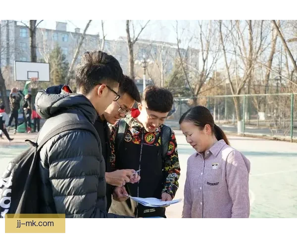 阿克利乌什中场精妙调度全面展现足球天赋风采